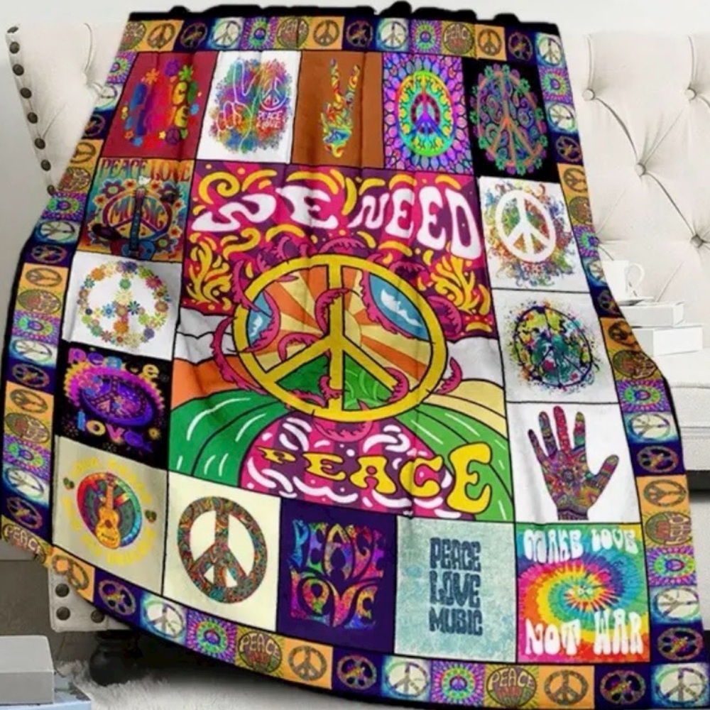 Hippie Peace Symbol Patchwork Patterned Super Soft Flannel Blanket NWOT